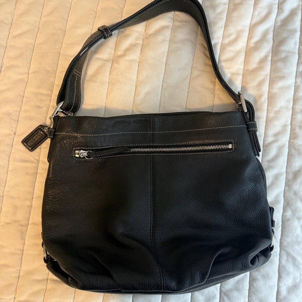 Coach handbag shoulder